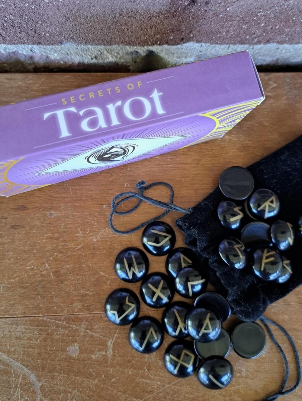 Tarot & Runes Divination Bundle - Picture 4 of 5
